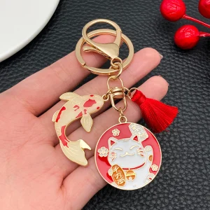 Lucky cat charm keychain