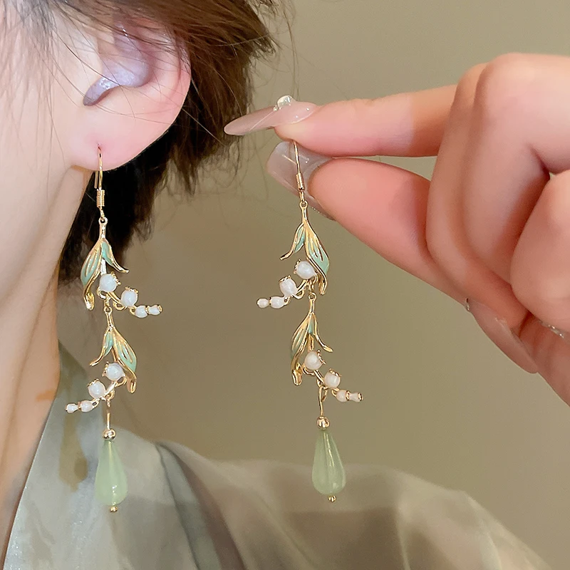 Lily-of-the-valley resin drop earrings